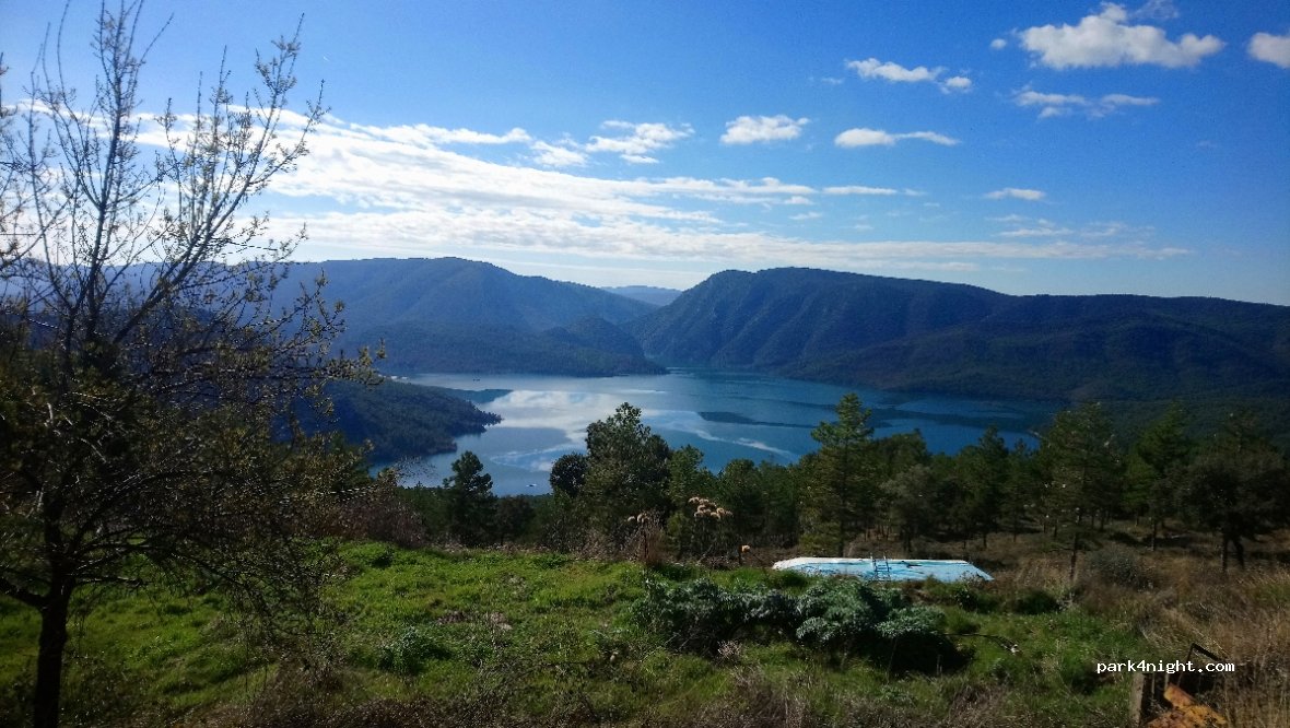 (22585) Viacamp - Unnamed Road — foto