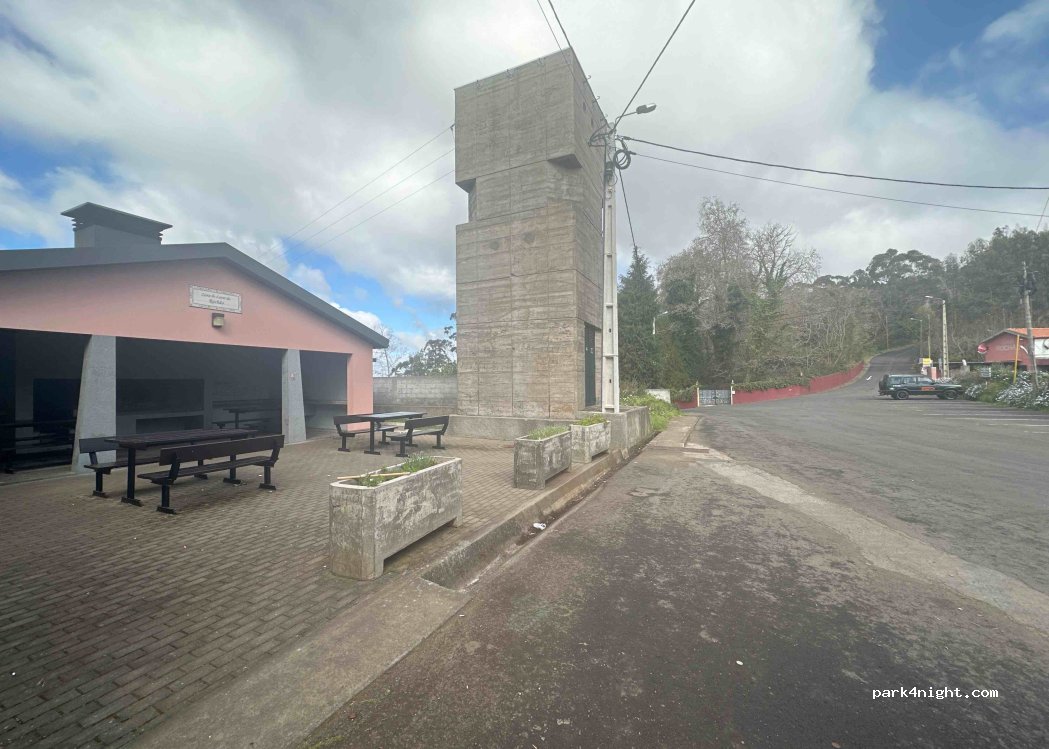 Arco da Calheta - Rua do Pinheiro — foto 3