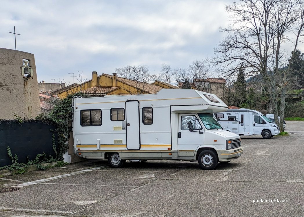 (13119) Saint-Savournin - 18 Montée de la Servy — foto