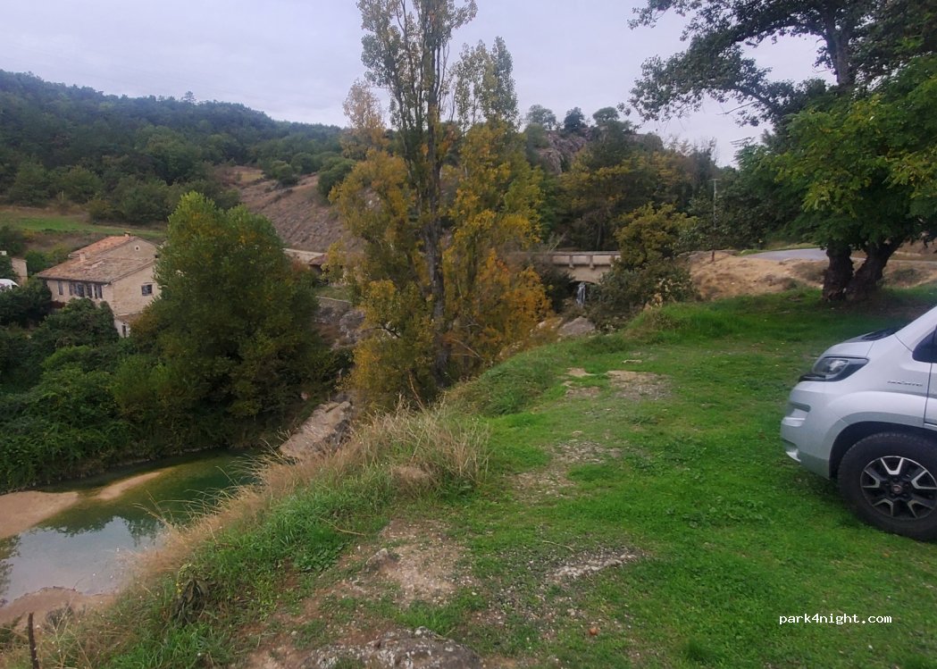 (04700) Lurs - La Tuilerie — foto 4