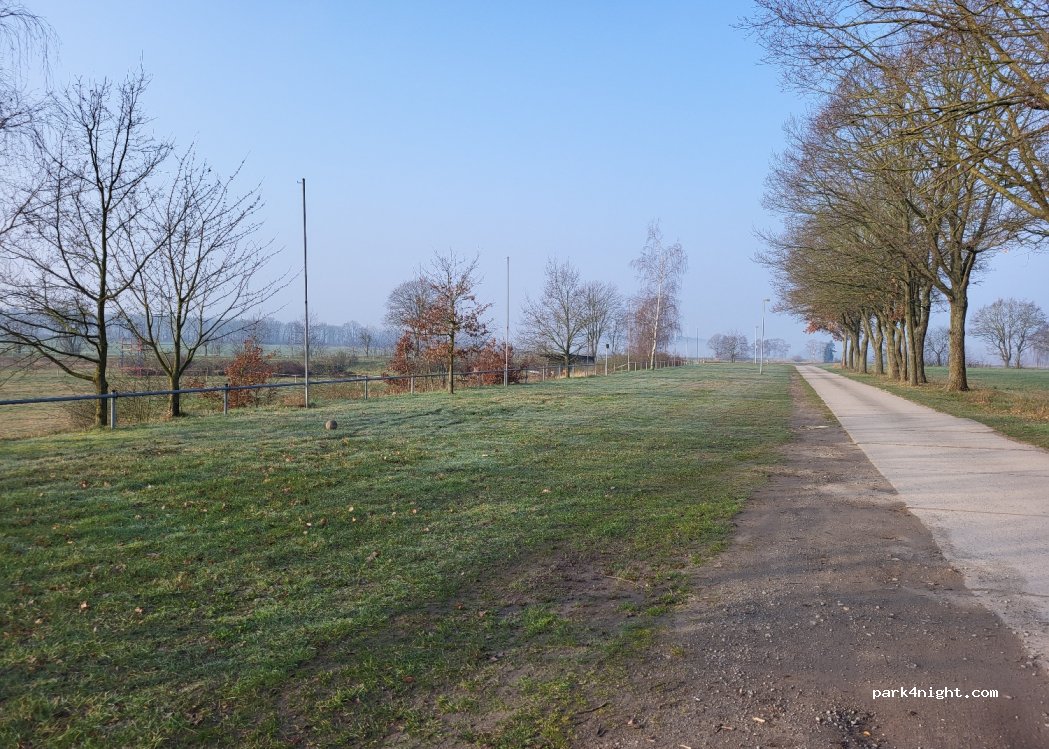 (29497) Woltersdorf - Sportplatzweg — foto