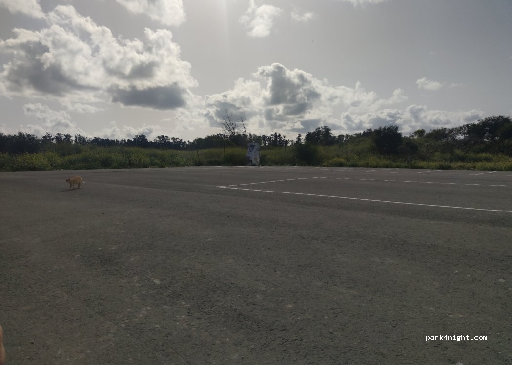 Akrotiri - Unnamed Road — foto