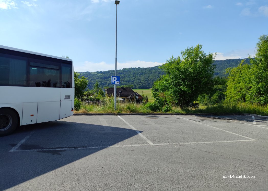 (1251) Moravče - 21 Trg svobode — foto 4