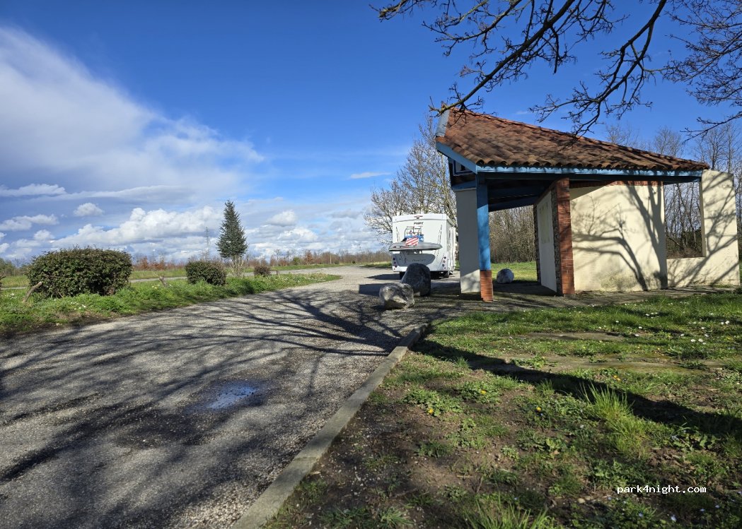 (38150) Bougé-Chambalud - D519 — foto