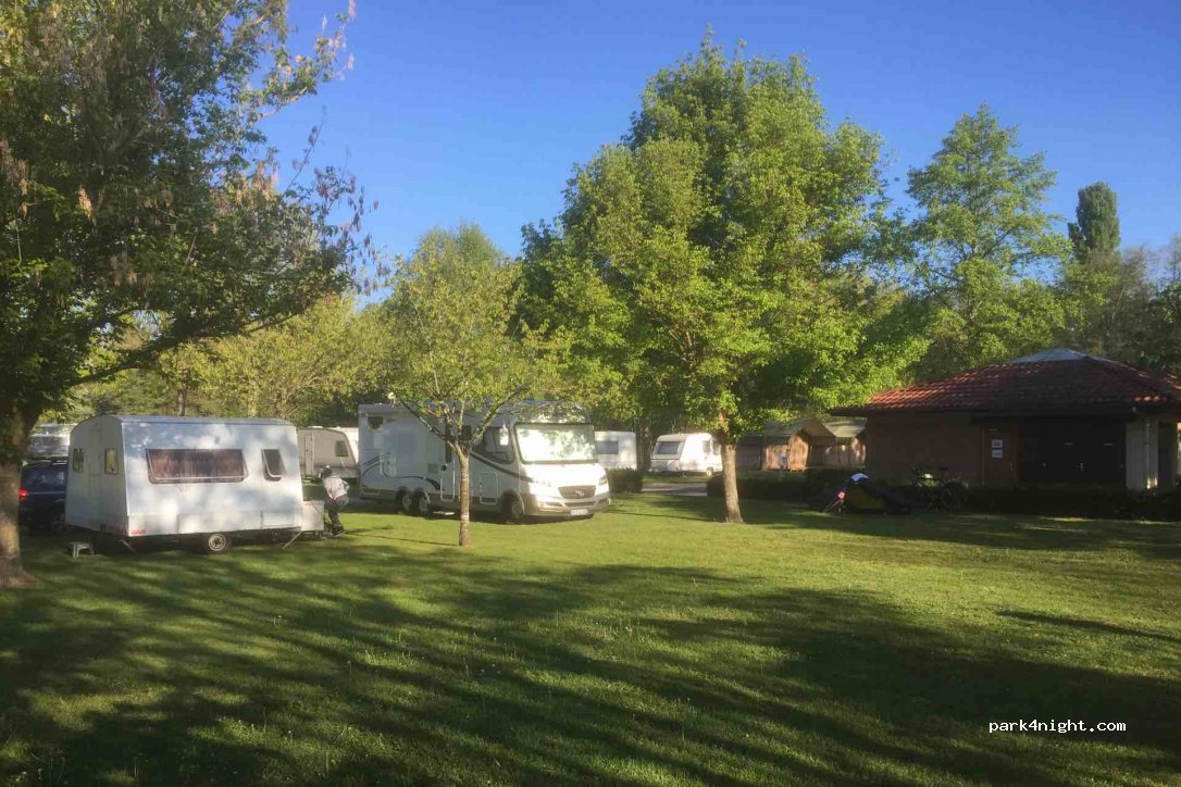 Camping ** des Eydoches — foto