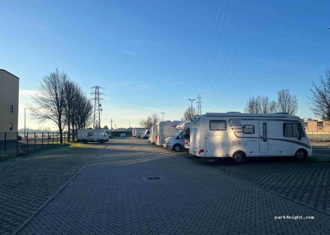 (26013) Lombardy - 11c Strada Provinciale 37 — foto 4