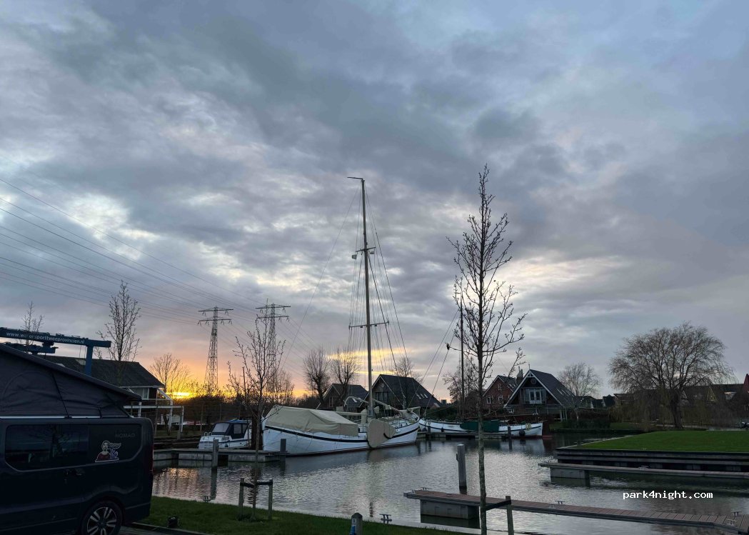 Camperplaats Leeuwarden — foto 4