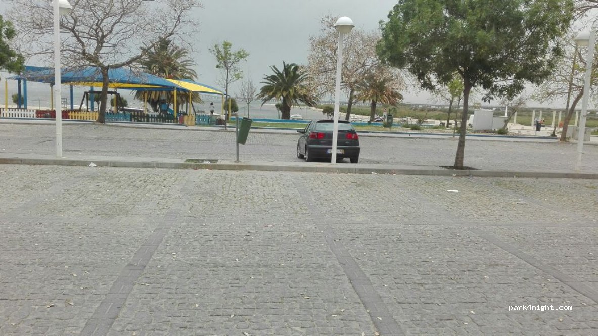 (2890) Samouco - 15 Rua da Praia — foto 2