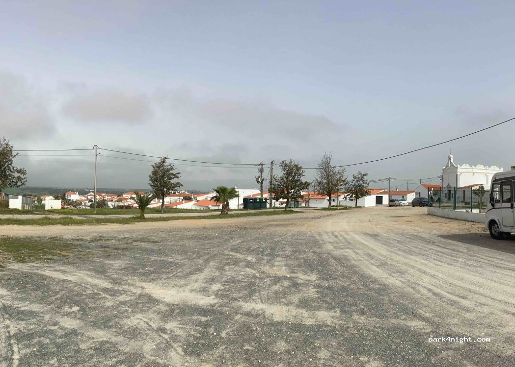 (7875-056) Safara - 61 Rua da Fonte Nova — foto