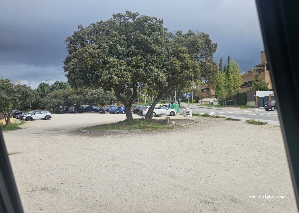 (28290) Las Rozas de Madrid - 1 Avenida de Andraitx — foto