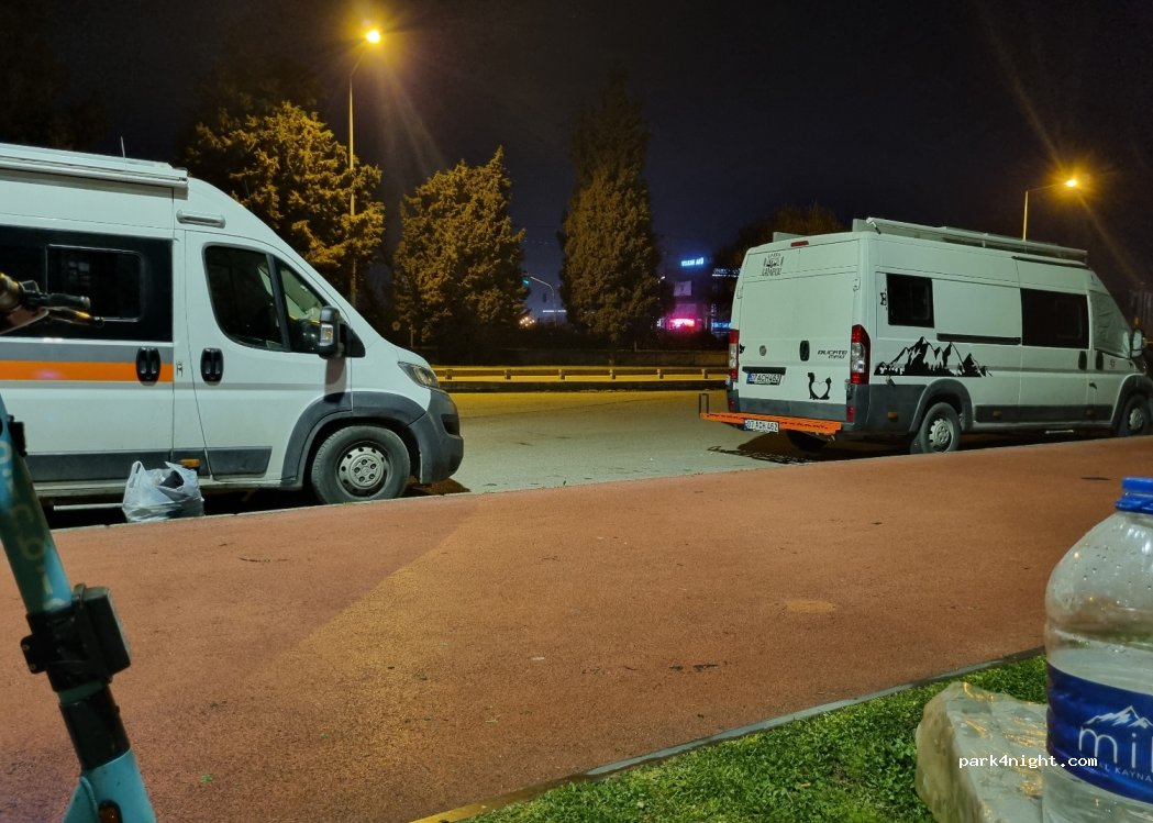 (55080) Canik - 1 36. Sokak — foto