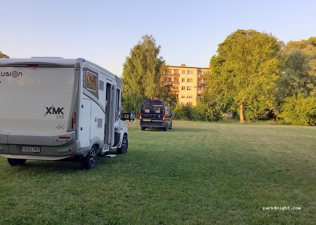 (74-300) Myślibórz - 1 11 Listopada — foto 2