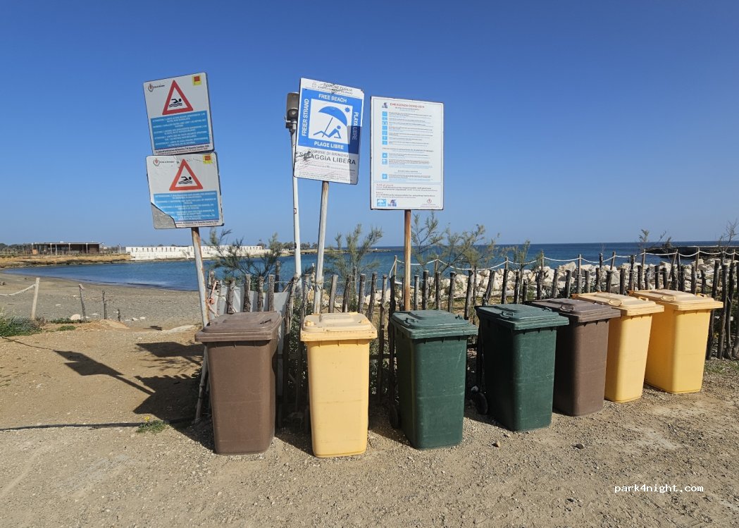 (72100) Brindisi - 2 Via Gino Fara Forni — foto 4