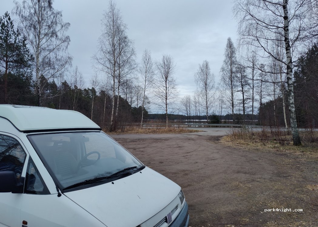 (546 94) Undenäs - Unnamed Road — foto
