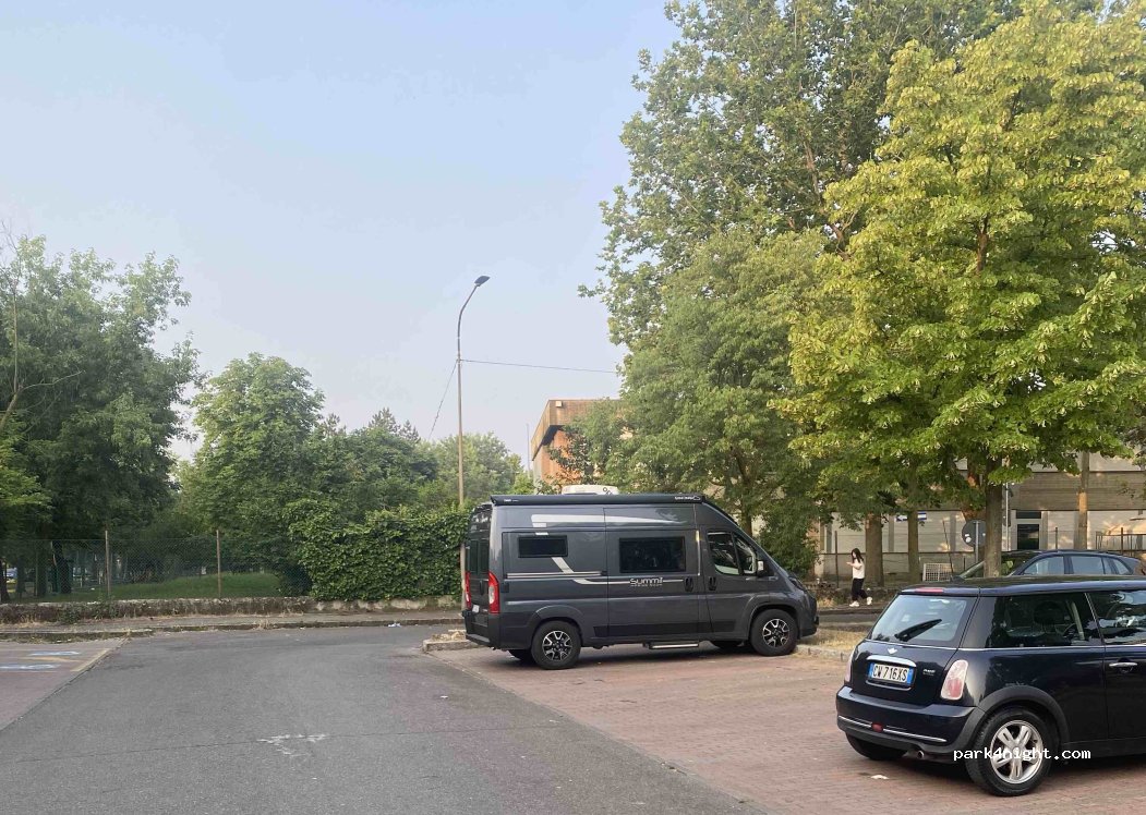 (41125) Modena - 180 Viale G. Amendola — foto 5