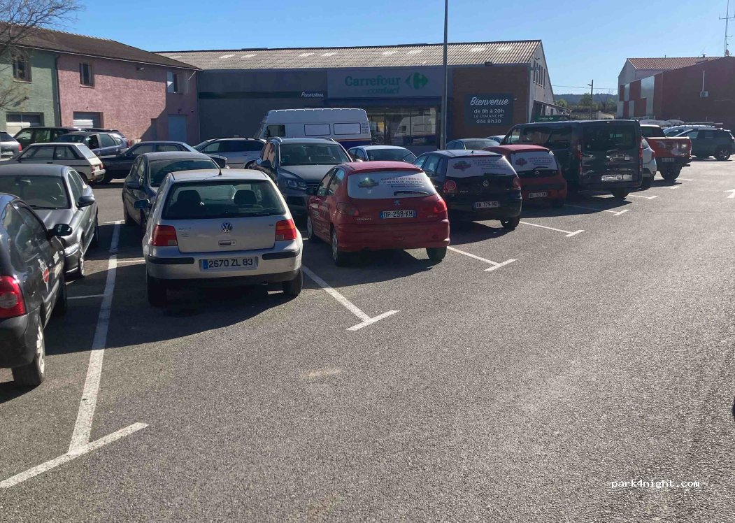 (83910) Pourrières - 561 Route de Trets — foto