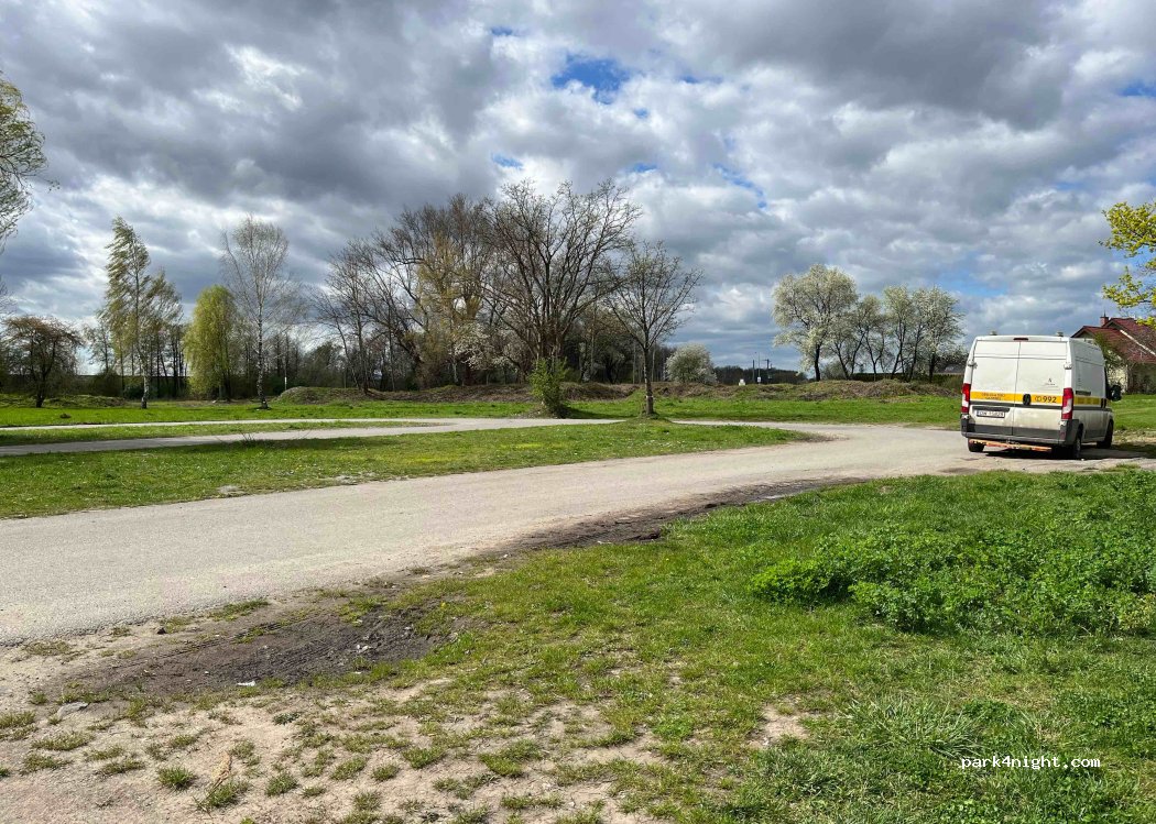 (55-040) Tyniec Mały - 81 Domasławska — foto