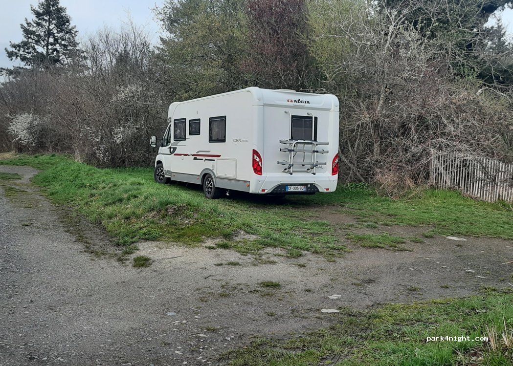 (63410) Charbonnières-les-Vieilles - 19 Route du Gour — foto