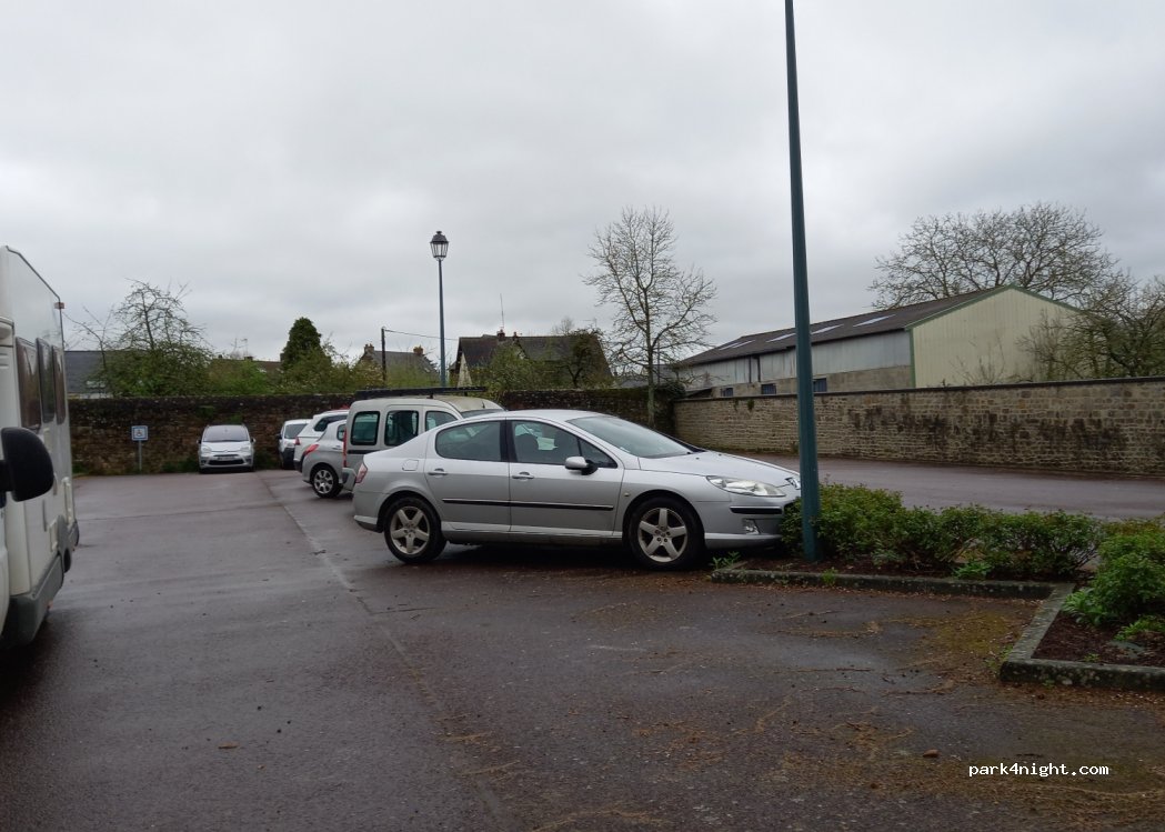 (61220) Briouze - 24bis Rue de la Ferté Macé — foto