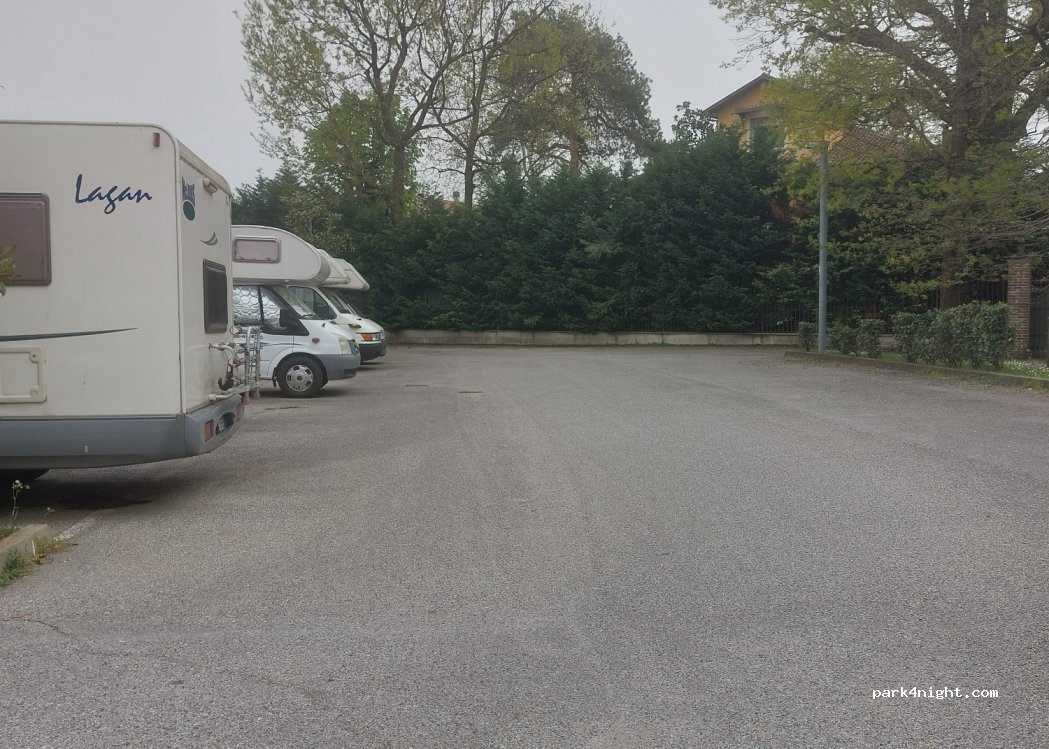 (10045) Piossasco - 4 Via Vittorio Alfieri — foto 2