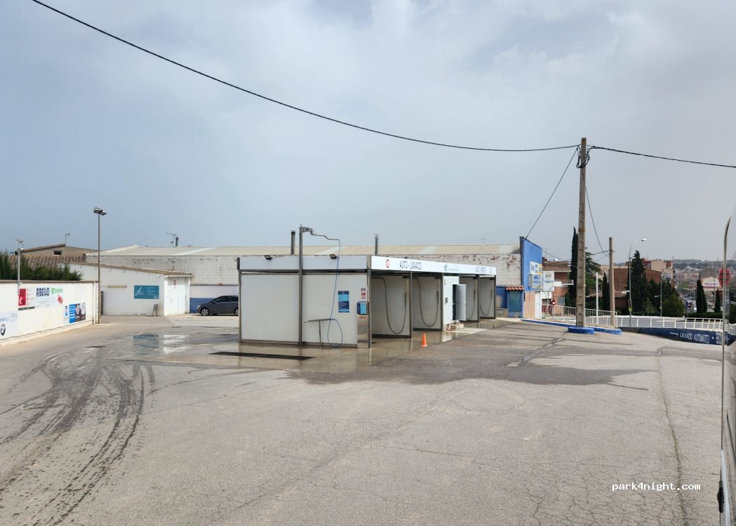 (22520) Fraga - 169 Avenida de Aragón — foto