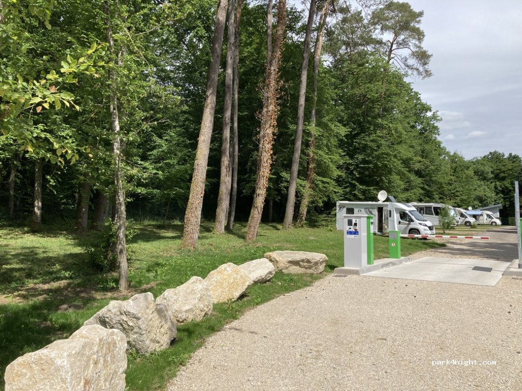 Camping de Contrexéville et Aire Camping-Car — foto 2
