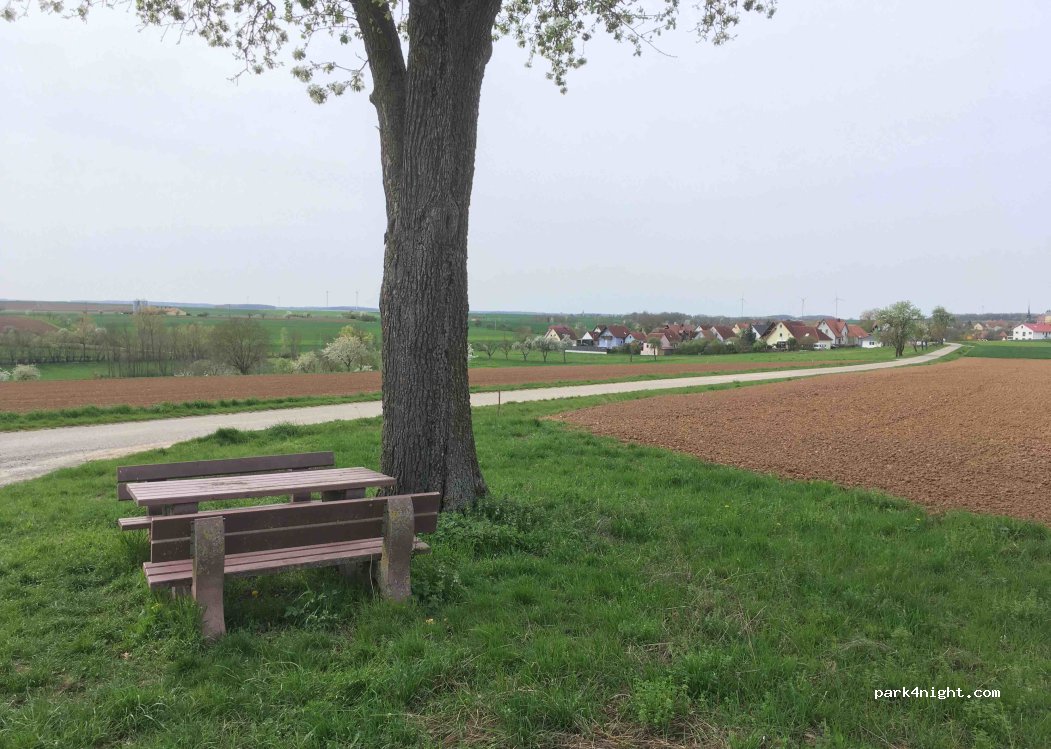 (97258) Ippesheim - Unnamed Road — foto 2