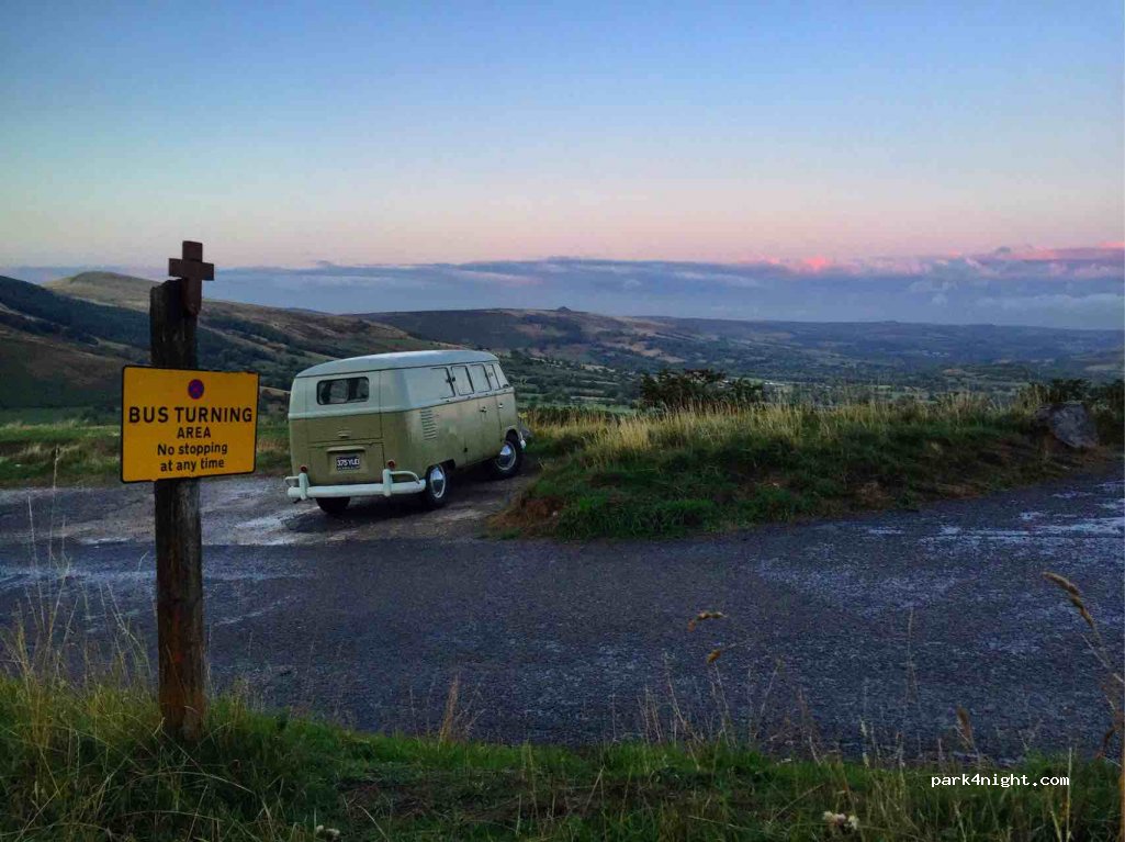 Blue John Cavern Parking — foto
