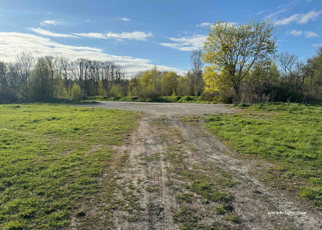 (168 64) Bromma - 13 Bällsta allé — foto