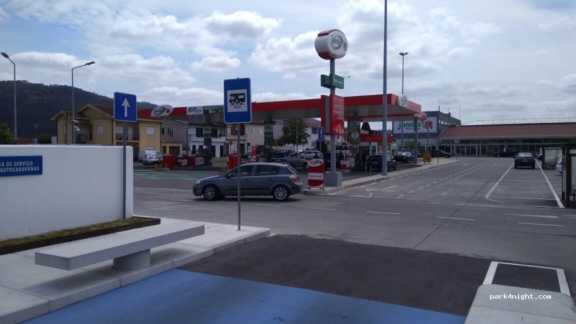 (4780) Santo Tirso - 152 Rua Mãe d'Água — foto