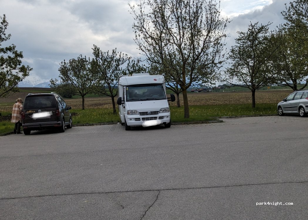 (83355) Grabenstätt - 10 Grabenstätter Straße — foto