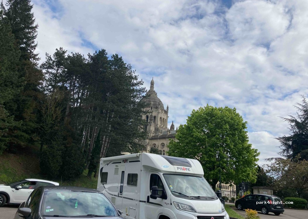 (14100) Lisieux - 5 Rue des Terres Noires — foto