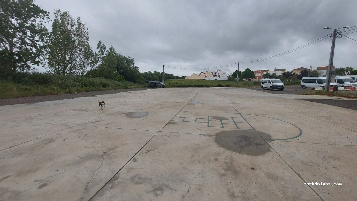 (7570-239) Grândola - 28 Rua Infante Dom Henrique — foto