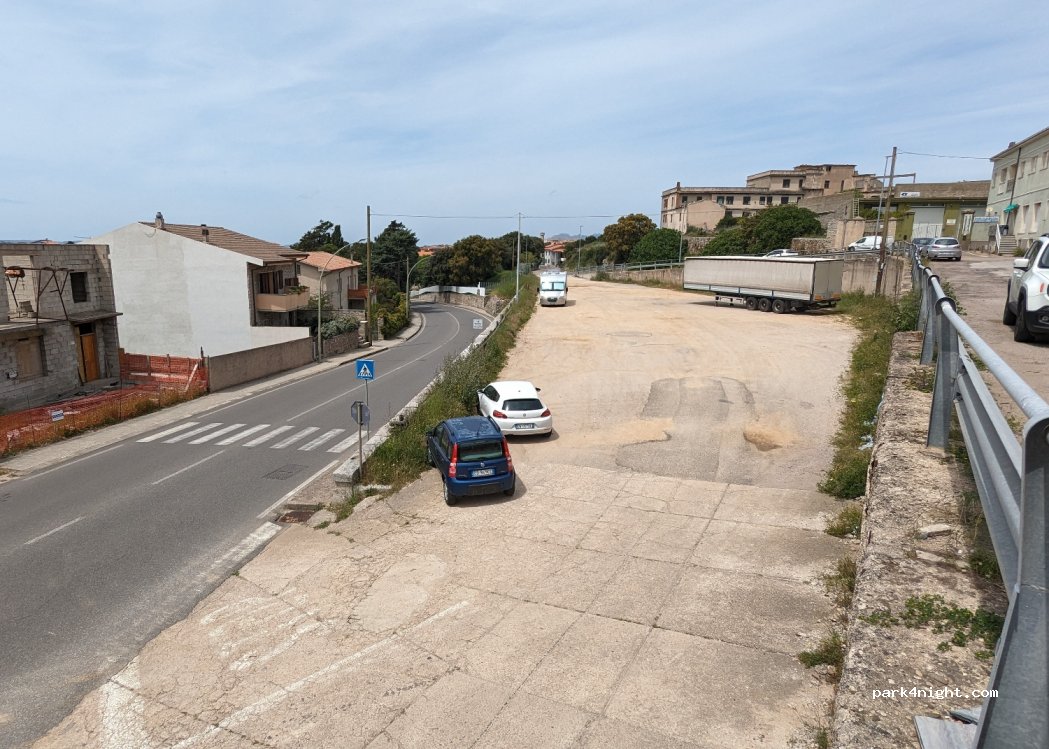 (07023) Calangianus - 8 Via Stazione — foto 2
