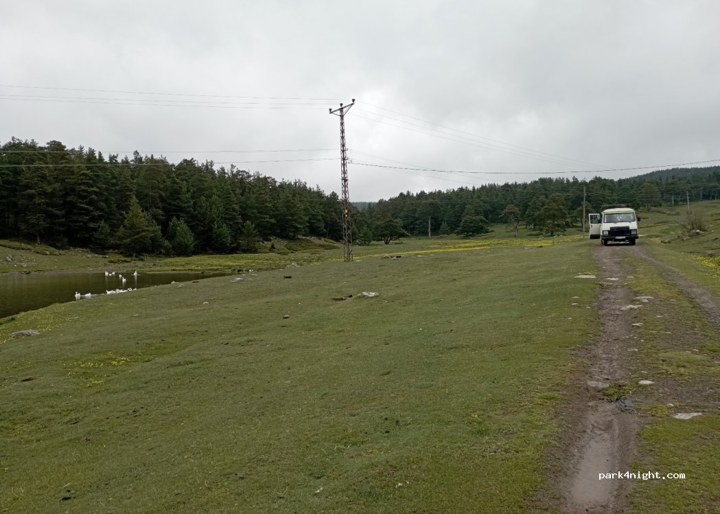 (14030) Sebenardı - Unnamed Road — foto