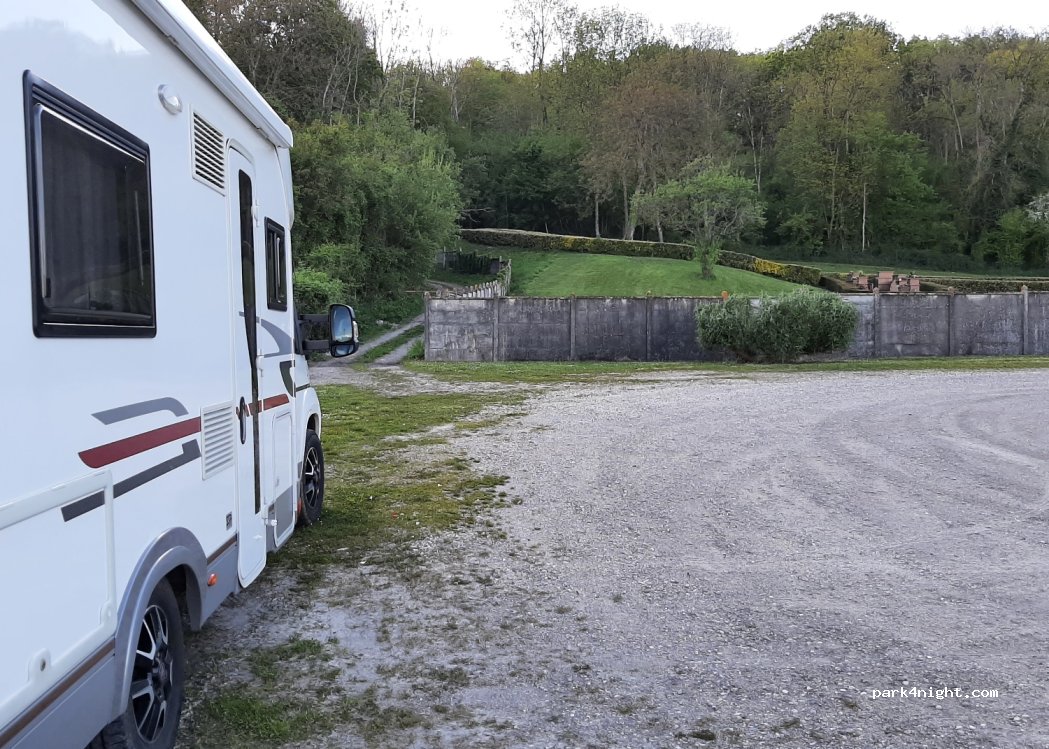 (77650) Sainte-Colombe - 2 Rue du Souvenir — foto