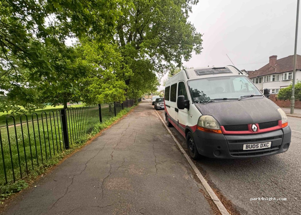 (KT6 5LD) Long Ditton - 45 Ewell Road — foto 2