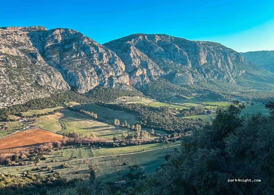 (08025) Oliena - Unnamed Road — foto 2
