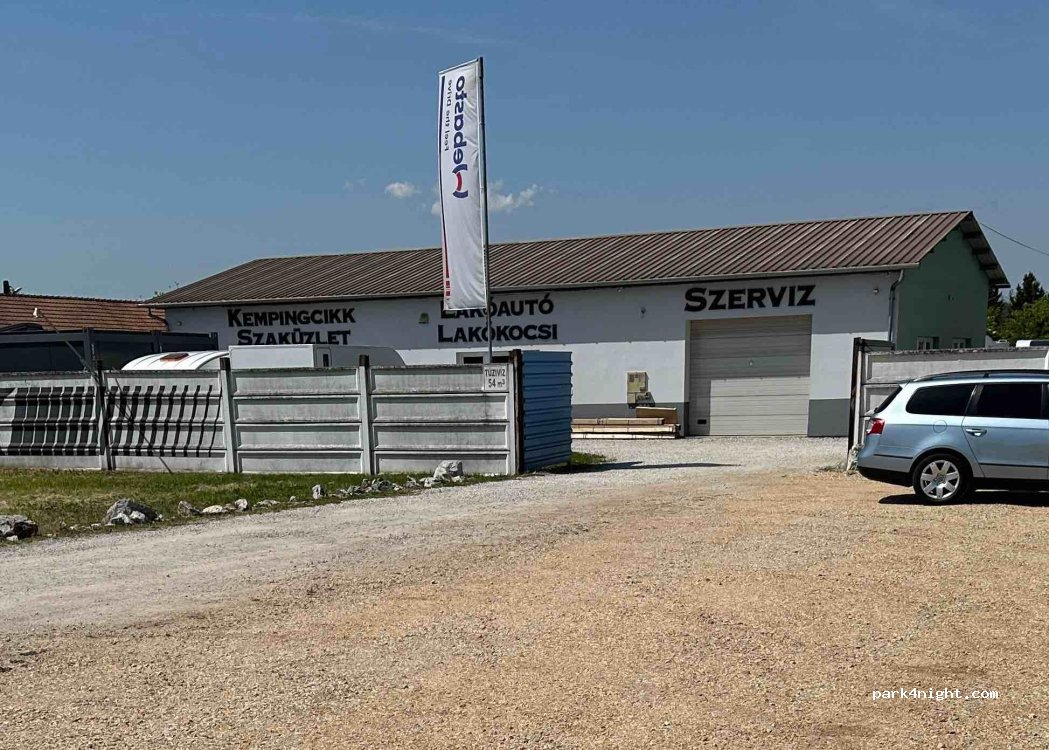 (3526) Miskolc - 27 Repülőtéri út — foto