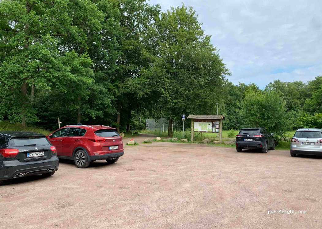 (243 93) Höör - Unnamed Road — foto 2
