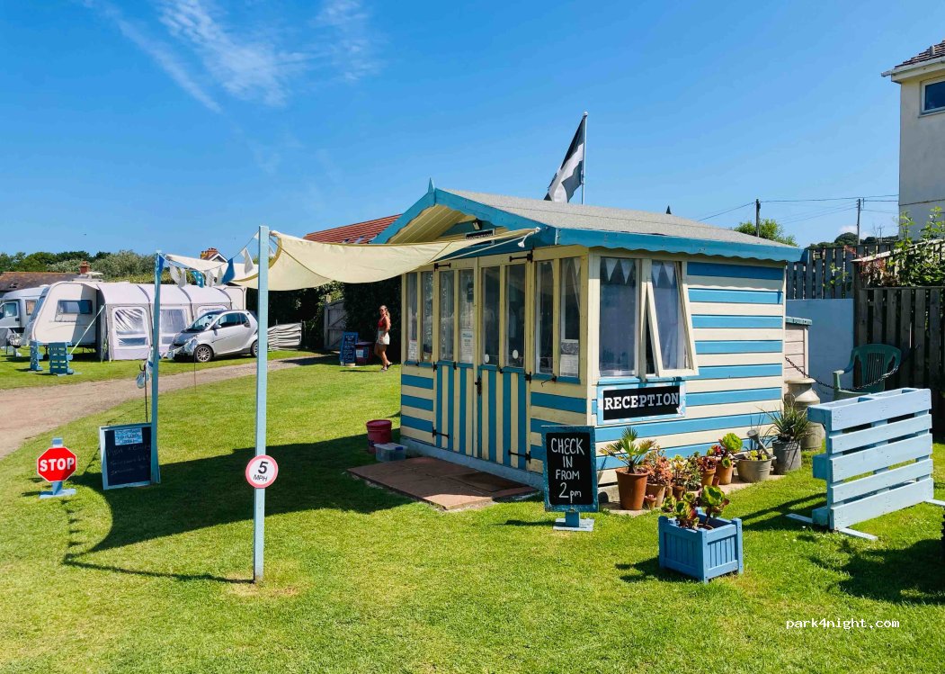 Dove Meadows Campsite — foto 4