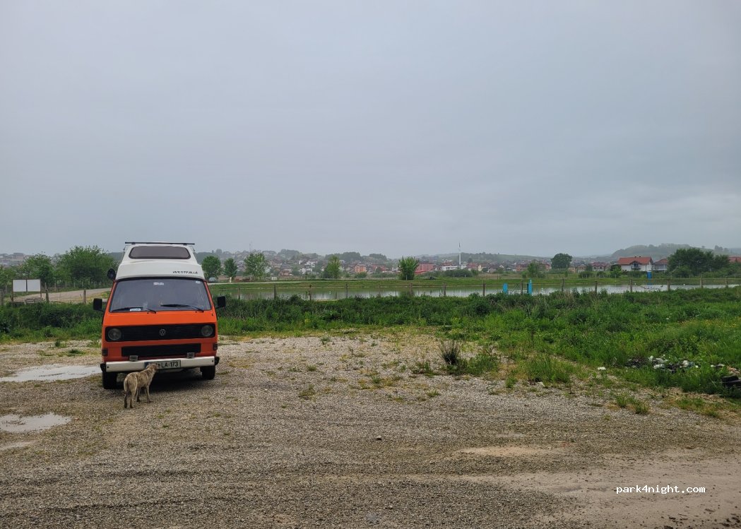 () Velika Kladuša - Unnamed Road — foto