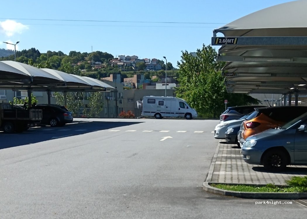 (4705) Braga - 517 Avenida da Imaculada Conceição — foto