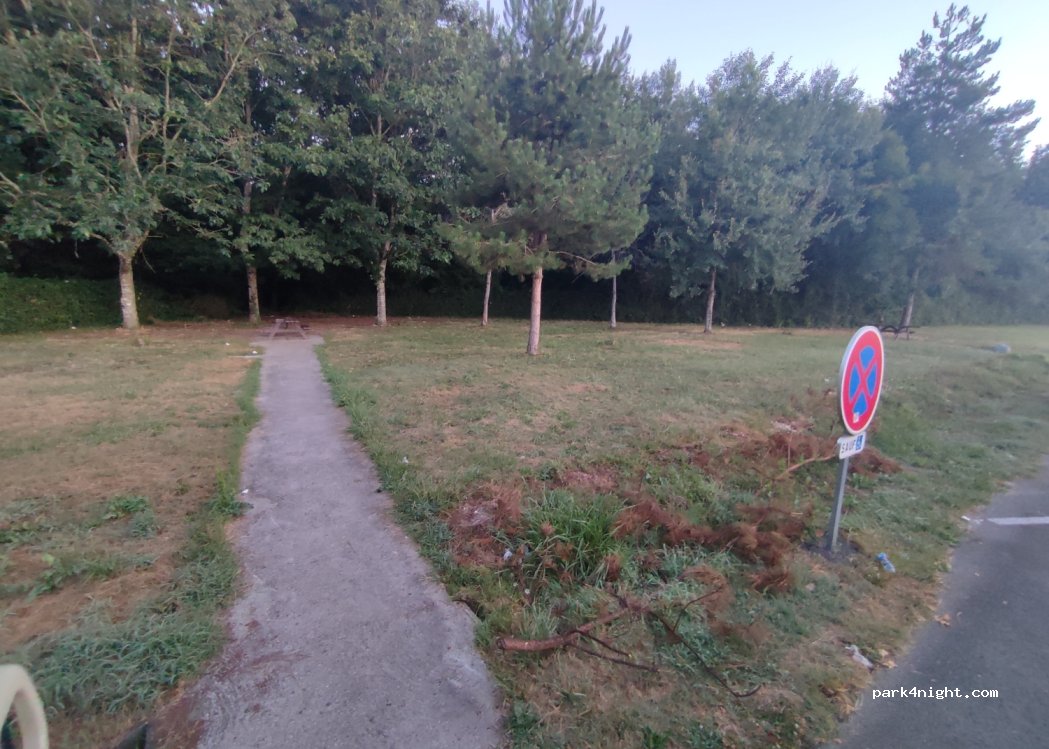 (17200) Saint-Sulpice-de-Royan - Route de Royan — foto