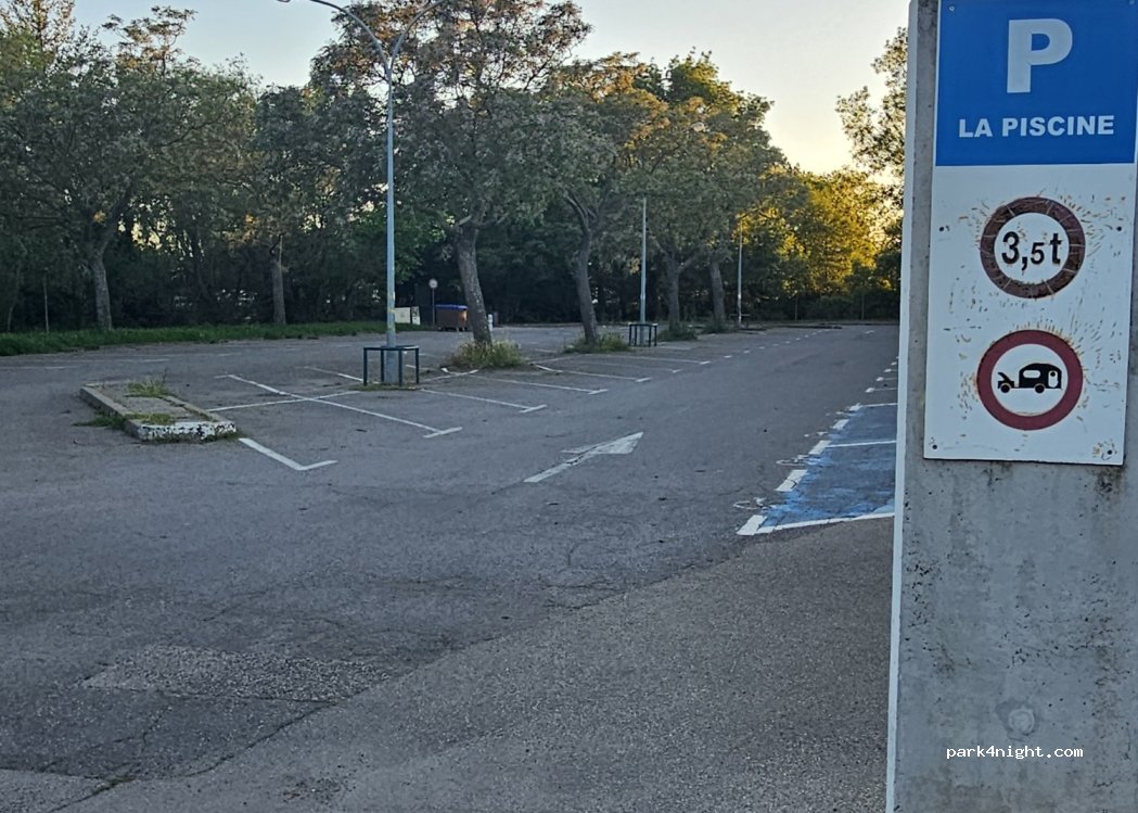 (84800) L'Isle-sur-la-Sorgue - 73 Résidence les Capucines — foto