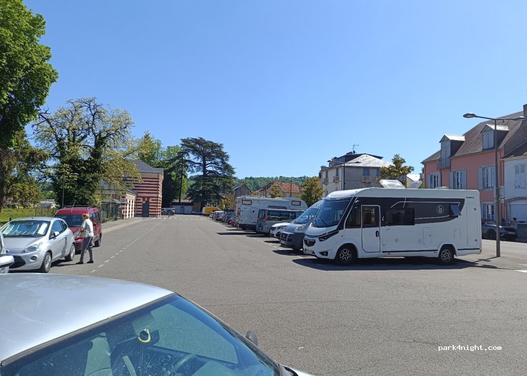 (65200) Bagnères-de-Bigorre - 10B Avenue de Belgique — foto