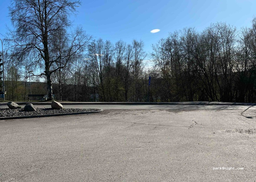 (852 40) Sundsvall - 2 Paviljongvägen — foto