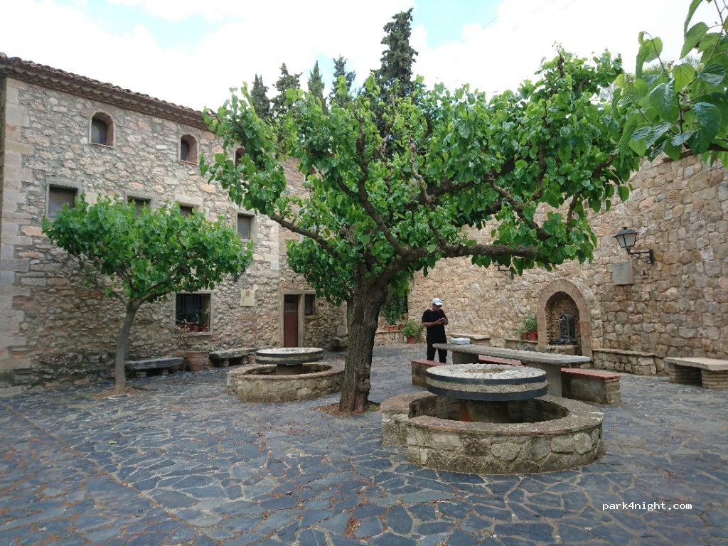 (43430) Vimbodí i Poblet - 33 Carrer Torrents — foto