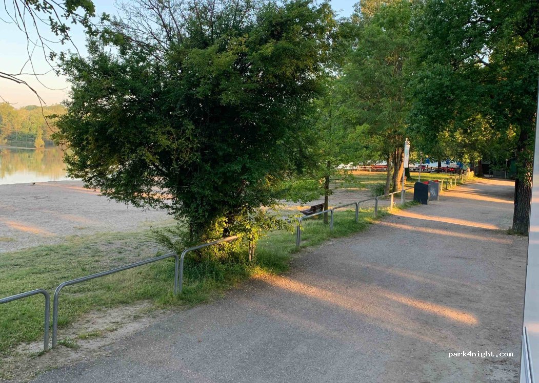 (76351) Linkenheim-Hochstetten - 21 Friedrichstaler Straße — foto
