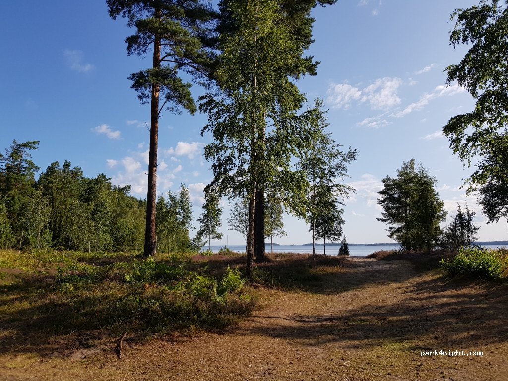 (542 91) Torsö - Unnamed Road — foto 2